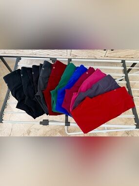 Lot of 11 pairs Athleta Ultra High/Rise Elation 7/8 Tight—size small